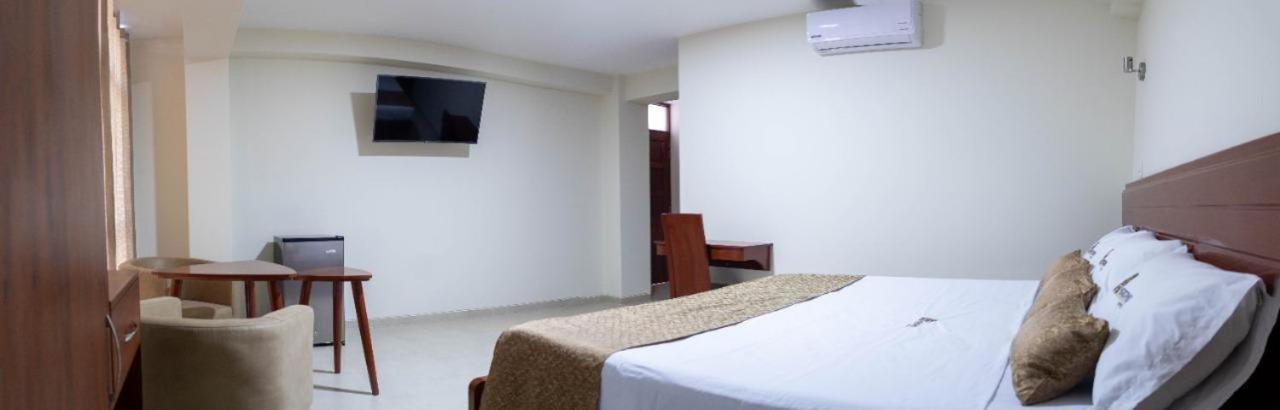 Hotel Americano Jaen Bagian luar foto
